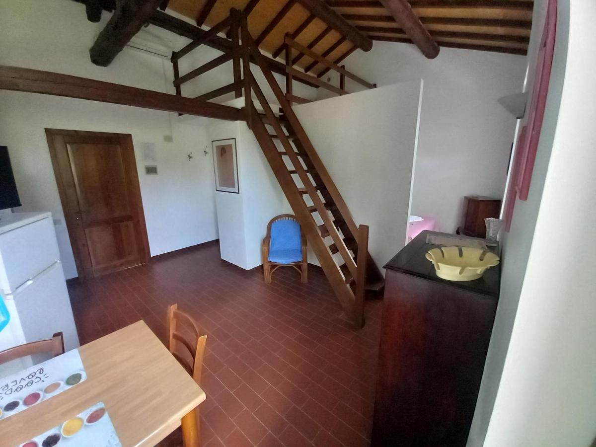 Podere S.Giulia - Casale S.Giulia Riotorto Buitenkant foto