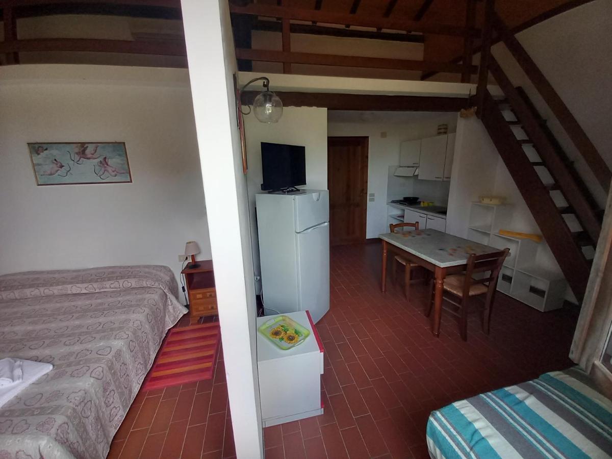Podere S.Giulia - Casale S.Giulia Riotorto Buitenkant foto