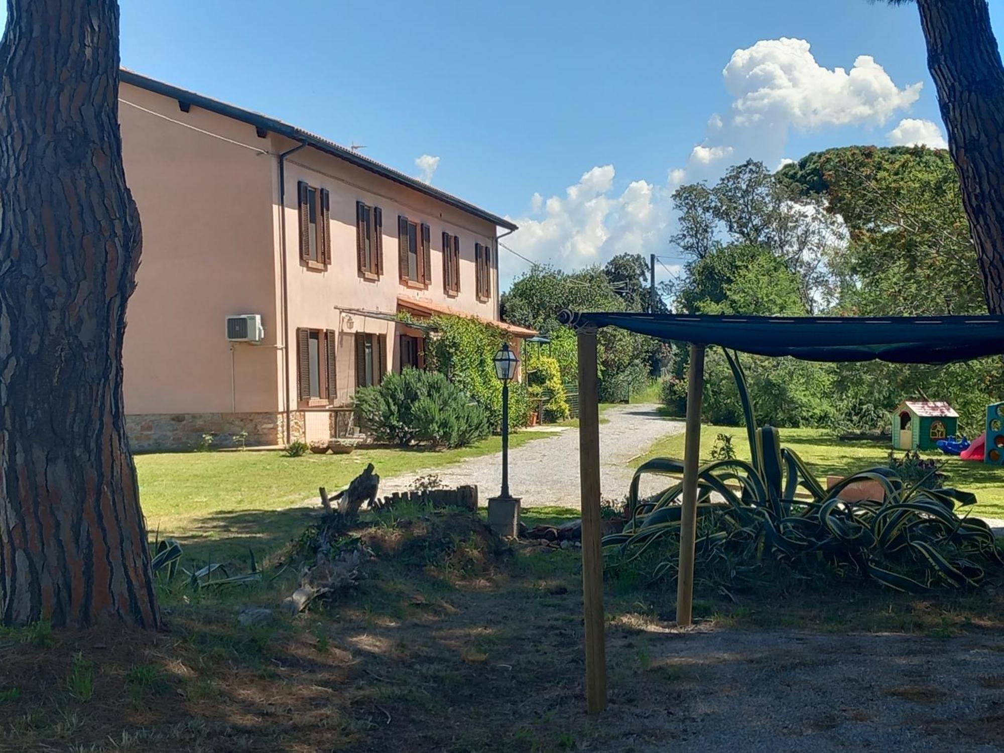 Podere S.Giulia - Casale S.Giulia Riotorto Buitenkant foto