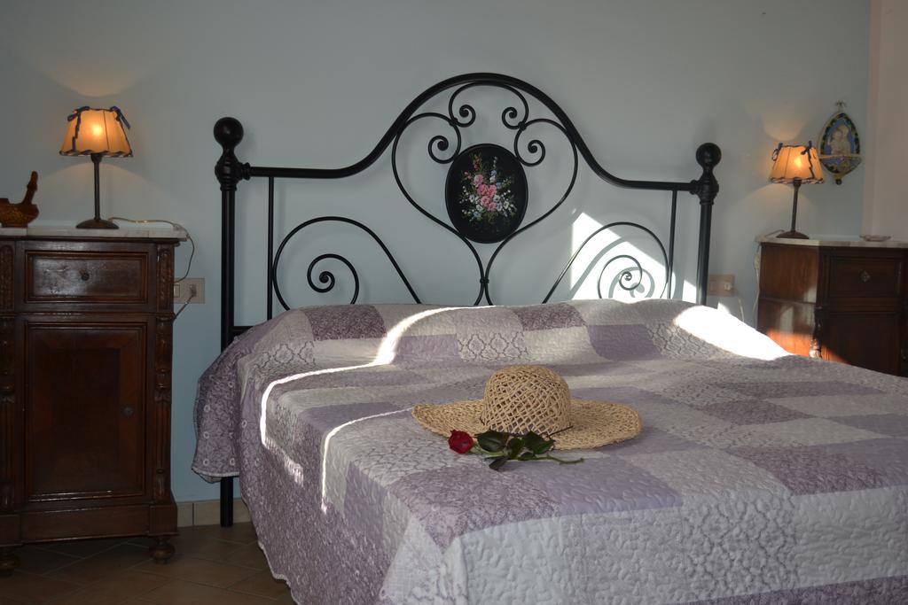 Podere S.Giulia - Casale S.Giulia Riotorto Buitenkant foto